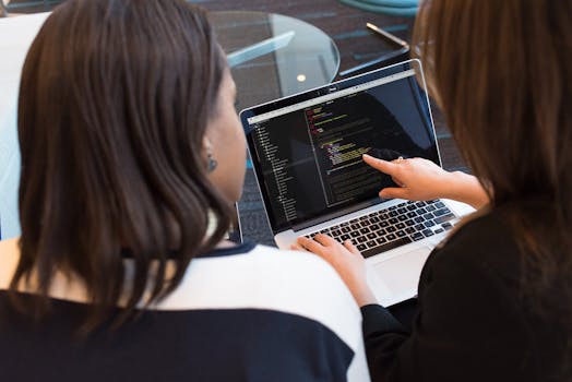 women collaborating on data science project